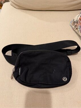 lululemon athletica Black Belt Bag with Adjustable Strap